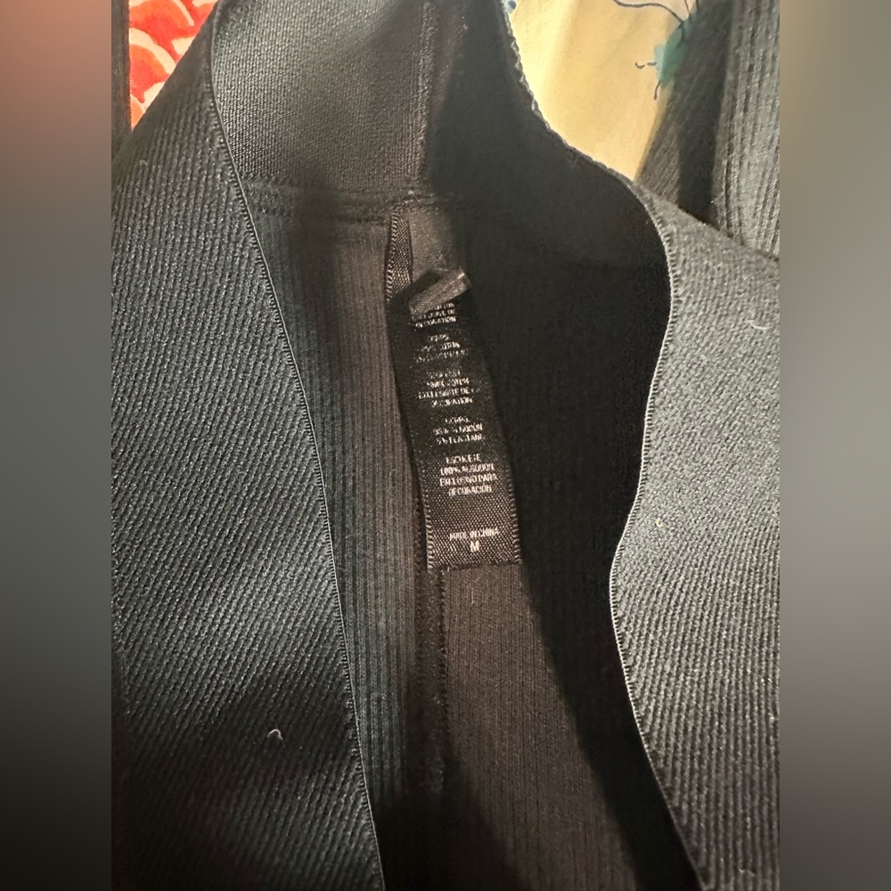 Skims women’s pj pants - Picture 3 of 4